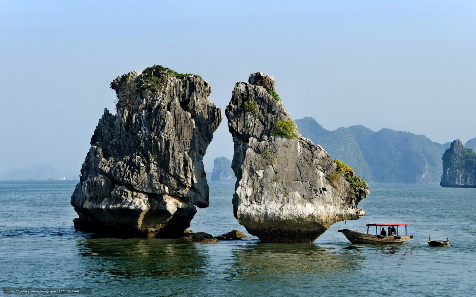 Two rock formations in Ha Long Bay