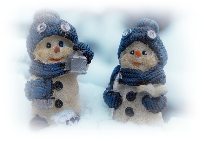Two Snowmen Figurines — Blue