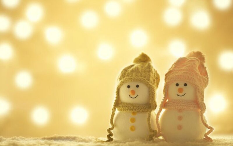 Two Snowmen Figurines — Yellow