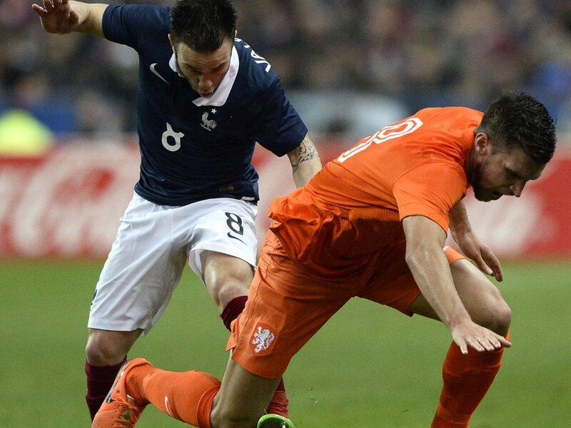 Two Soccer Players — Orange, Intense