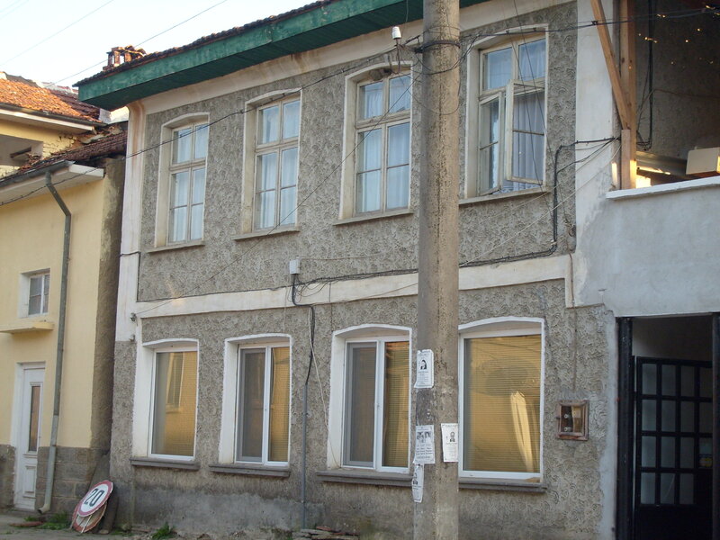 Two-story Building — Gray