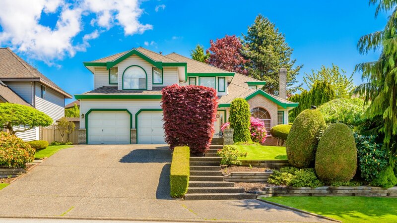 Two-story House with Garage — Green