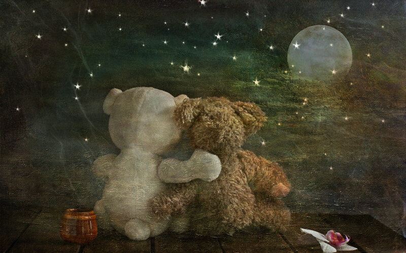 Two Teddy Bears — Brown, Serene