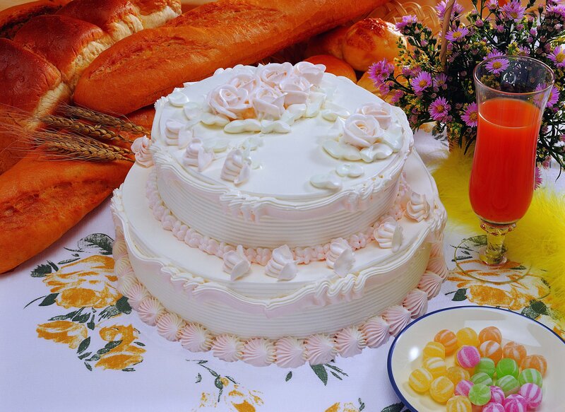Two-tiered Cake with Flowers — White, Festive