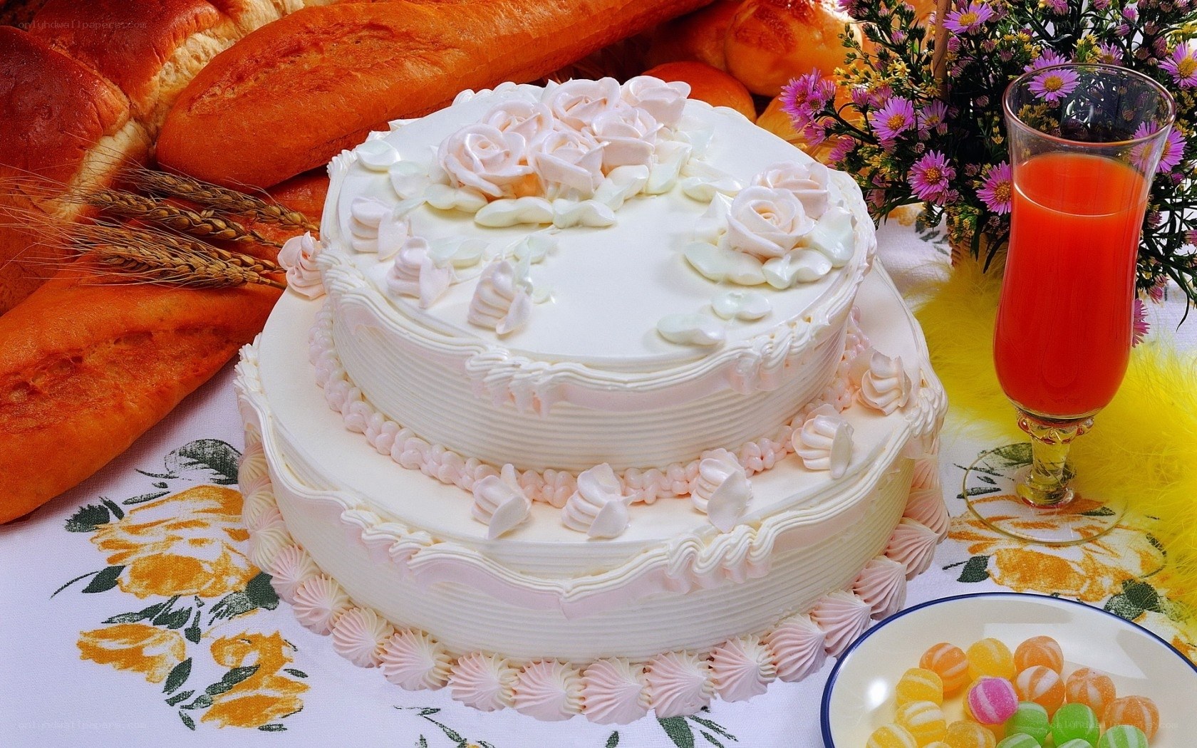 Two-tiered cake with flowers