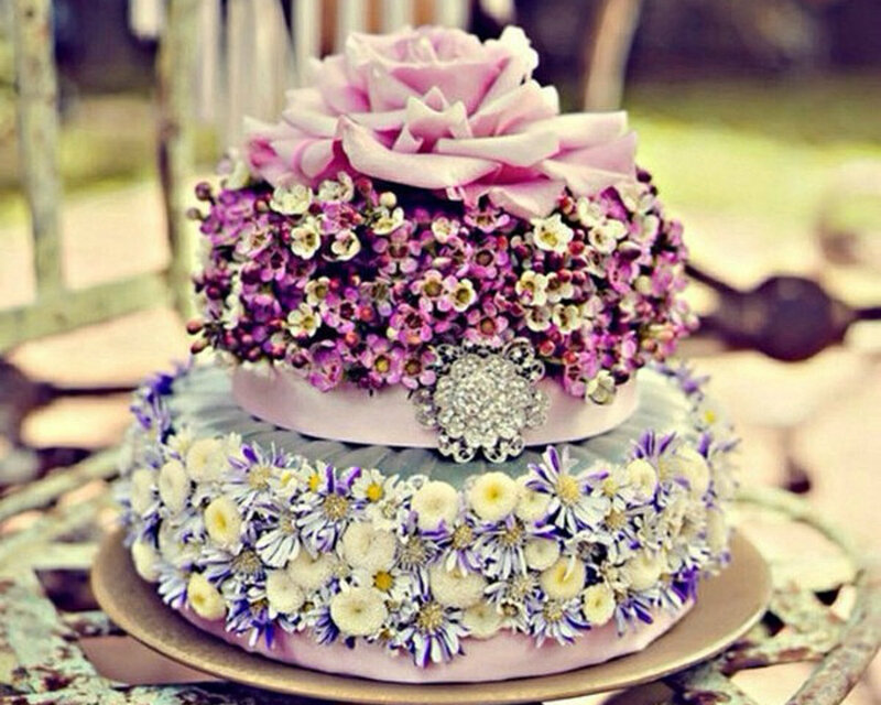 Two-tiered Floral Cake — Pink