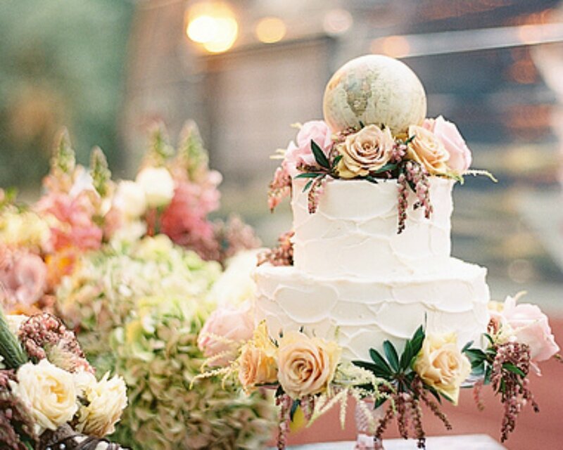 Two-tiered Wedding Cake — White