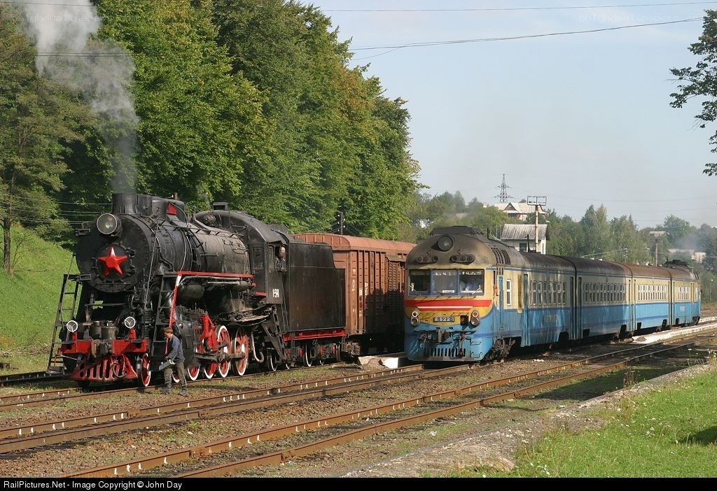 Two trains on parallel tracks