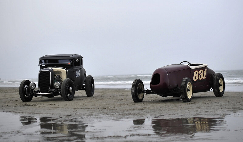 Two Vintage Race Cars — Black