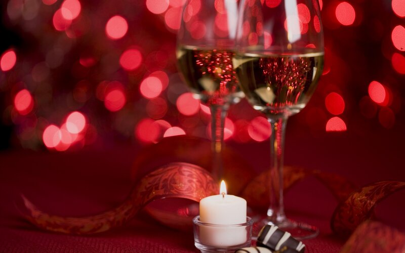 Two Wine Glasses and Candle — Red, Romantic