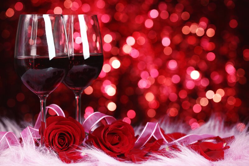 Two Wine Glasses and Roses — Red