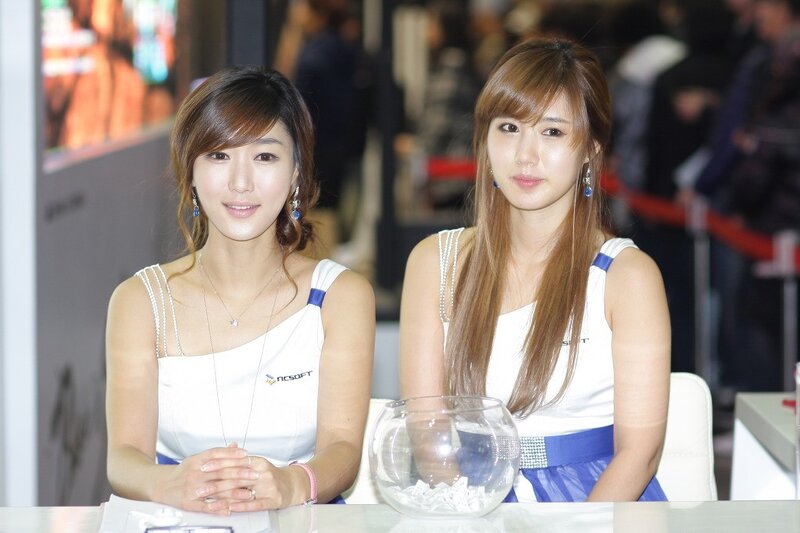 Two women at a promotional event