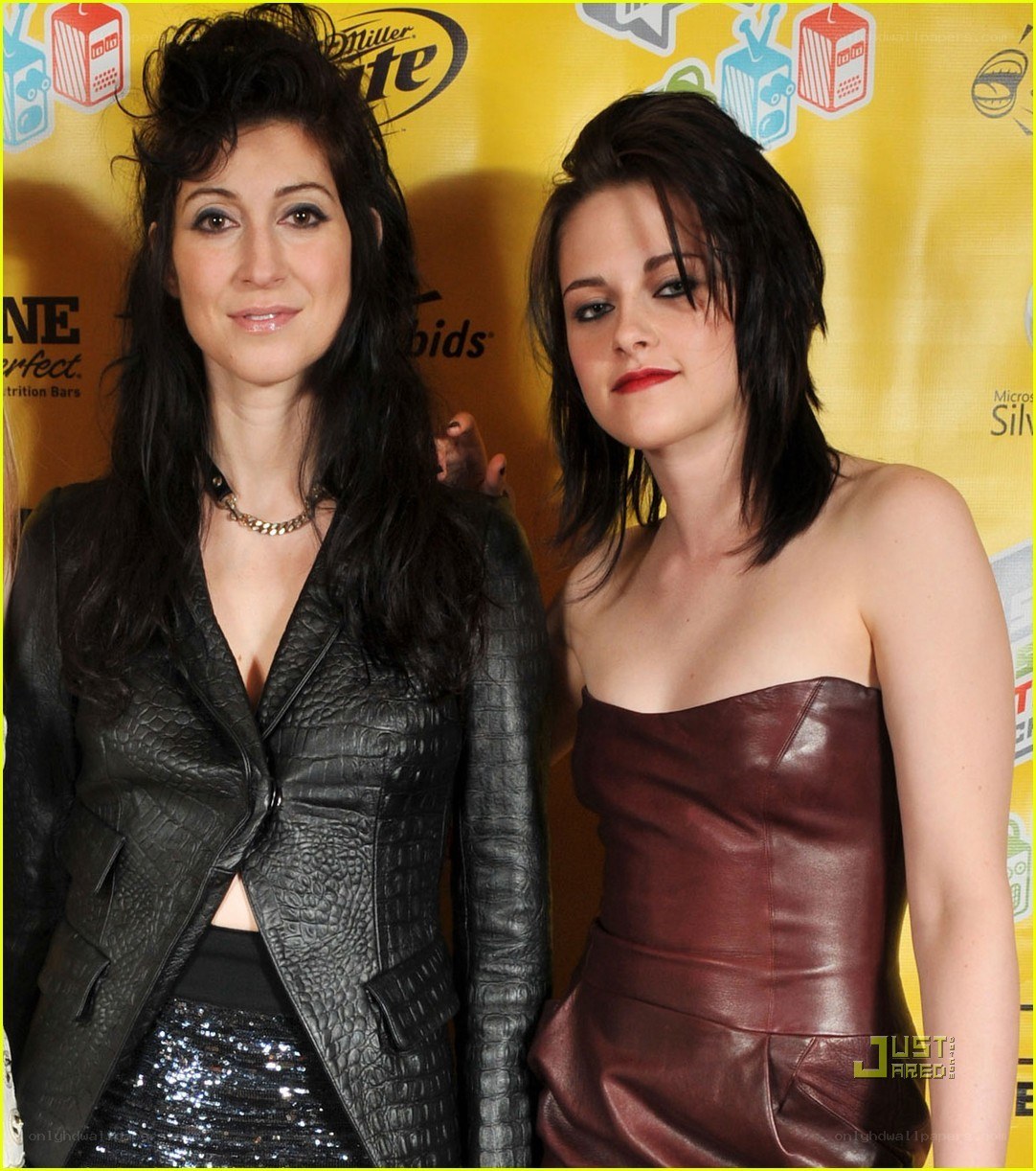 two women at event