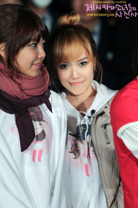two women at public event