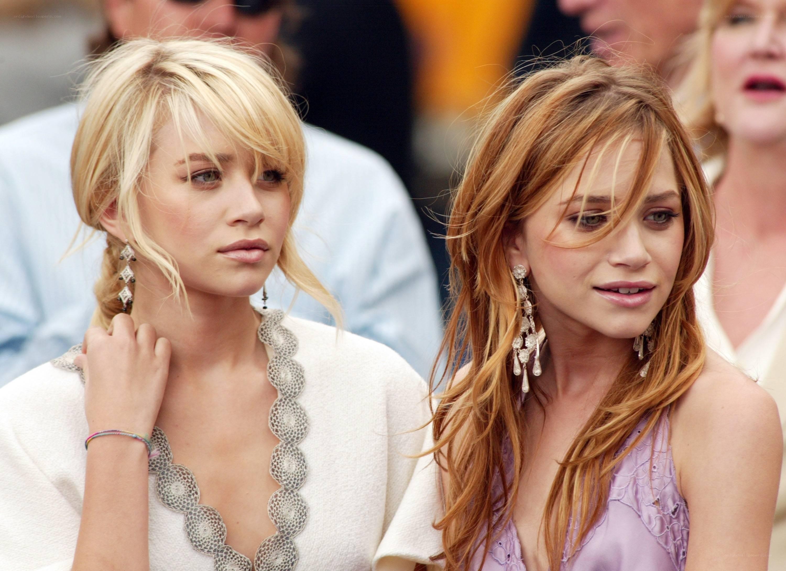 two women at public event