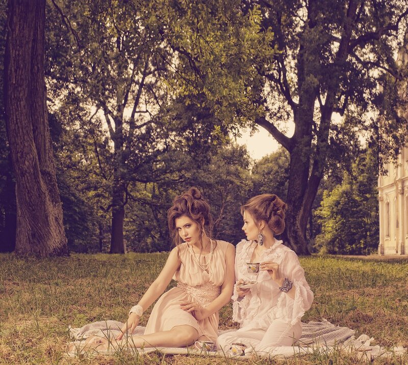 Two Women Having Tea — Green