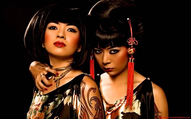 two women in traditional attire