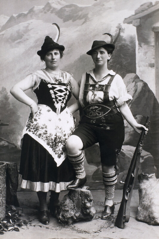 Two women in traditional Bavarian attire