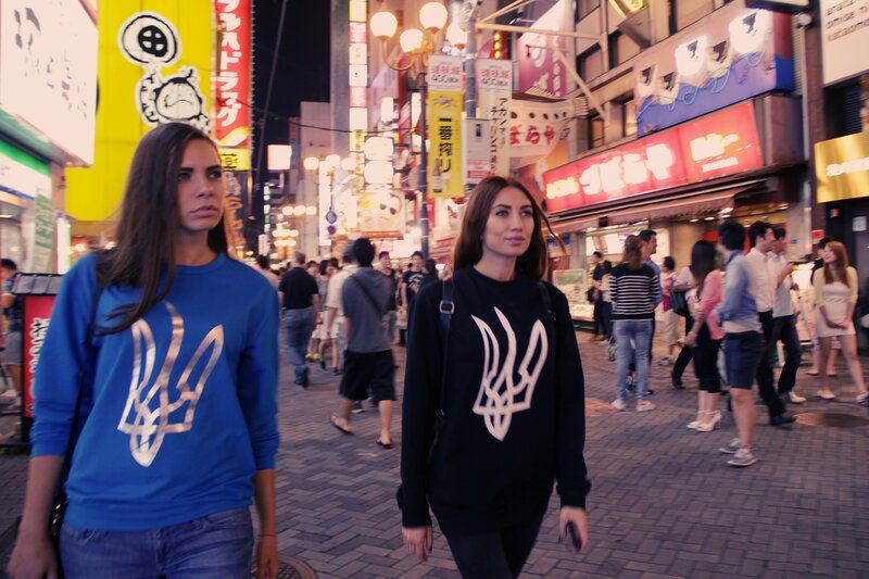 Two Women Walking — Blue, Lively