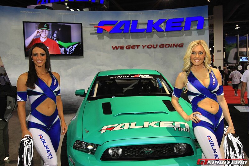 Two Women with Car — Green
