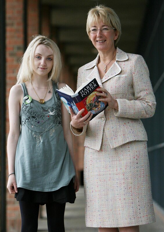 Two women with Harry Potter book
