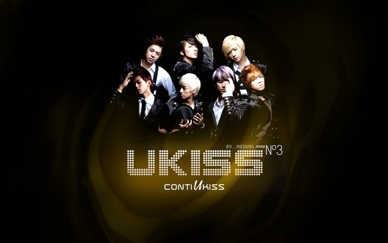 U-KISS group photo