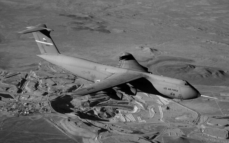 U.S. Air Force C-17 over desert