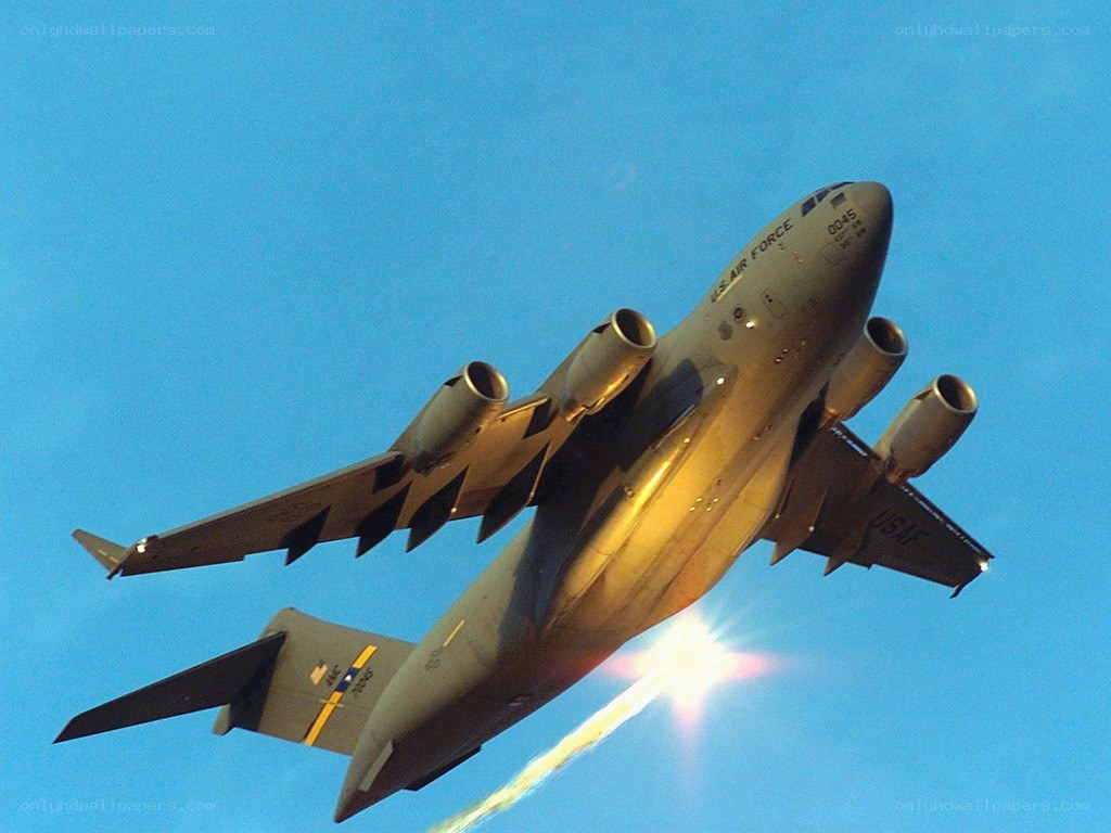 U.S. Air Force cargo plane in flight