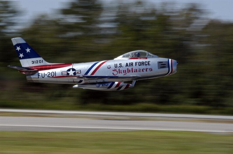 U.S. Air Force Jet — Silver, Dynamic