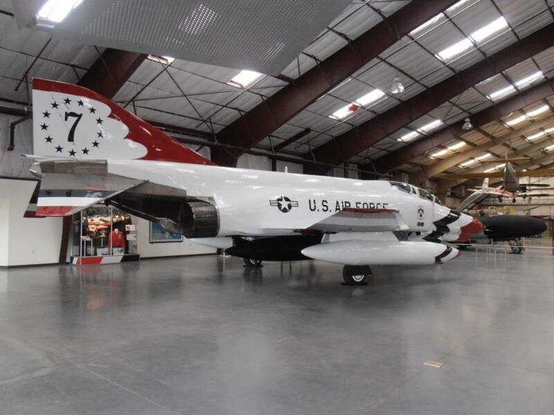 U.S. Air Force Jet — White, Neutral