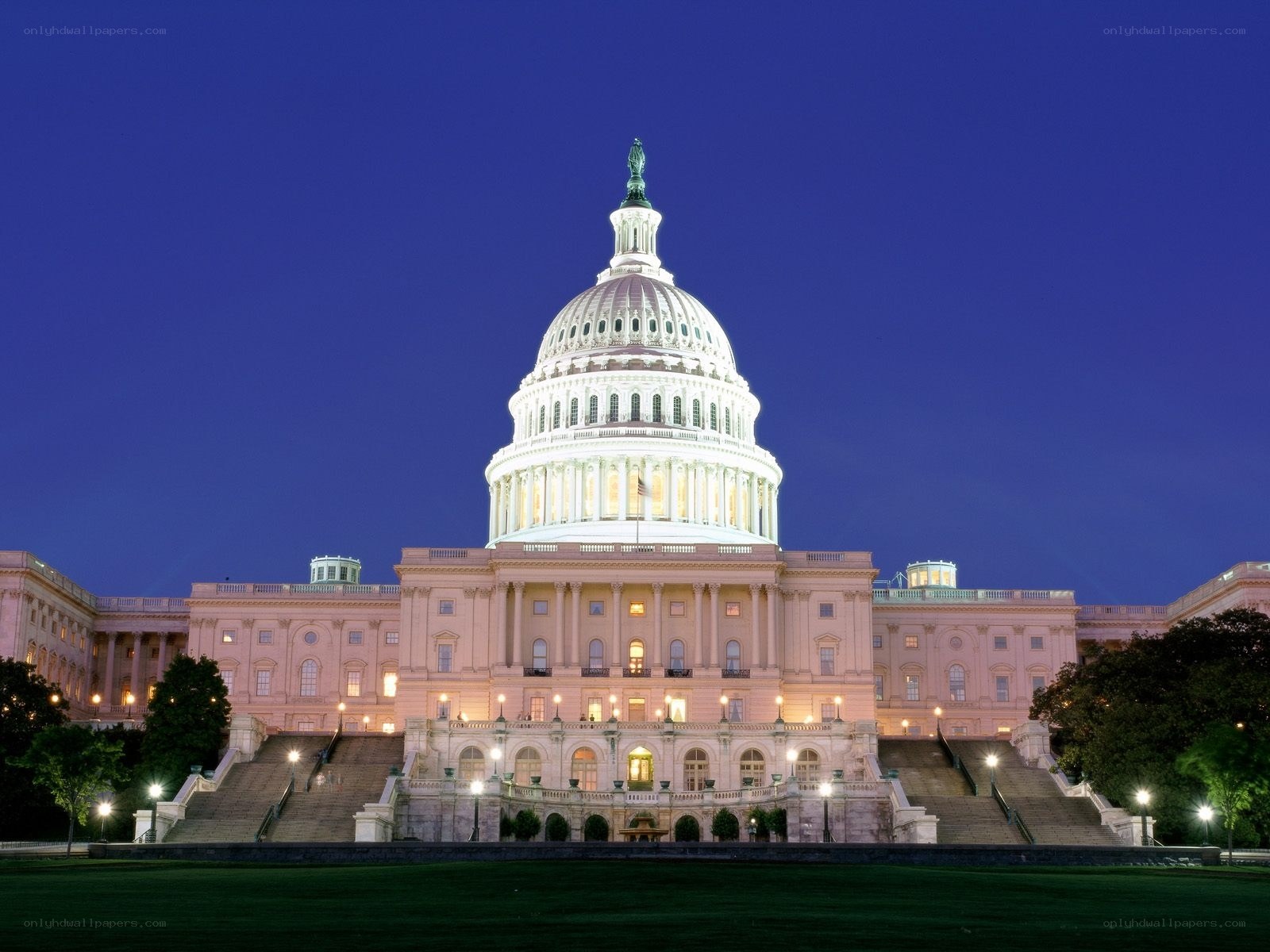 U.S. Capitol Building at dusk