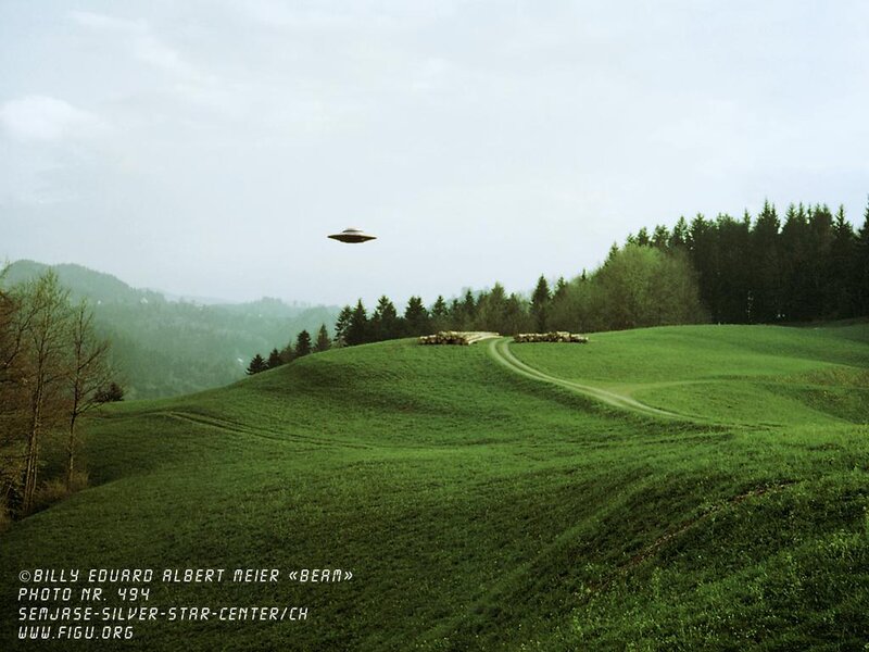 Ufo over Green Hills — Serene