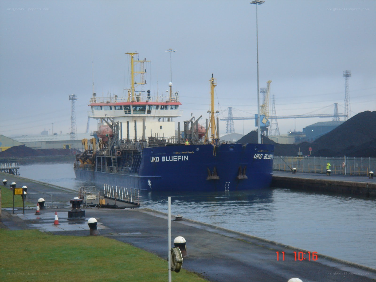 UKD Bluefin ship at port
