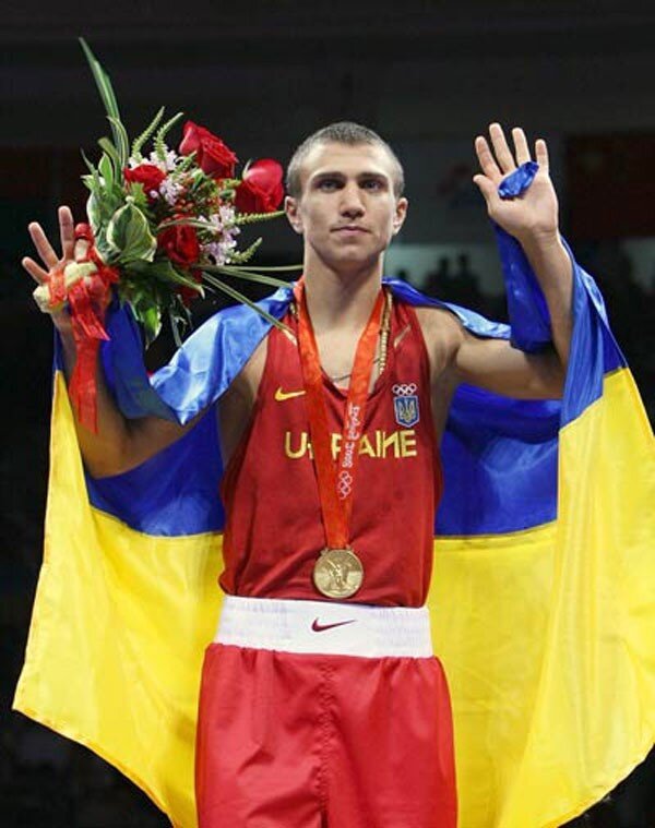 Ukrainian boxer with gold medal