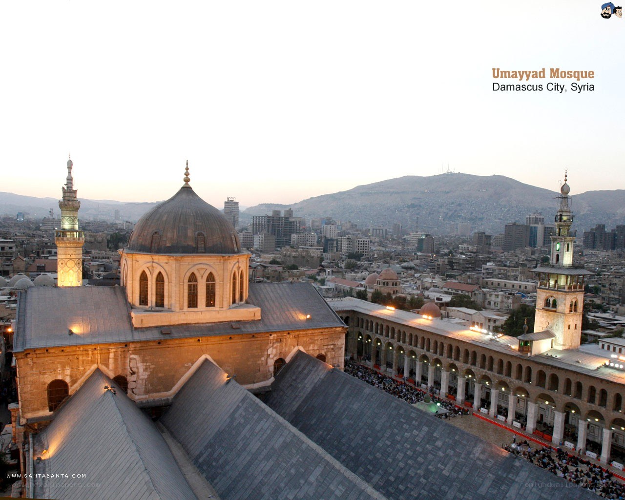 Umayyad Mosque at dusk