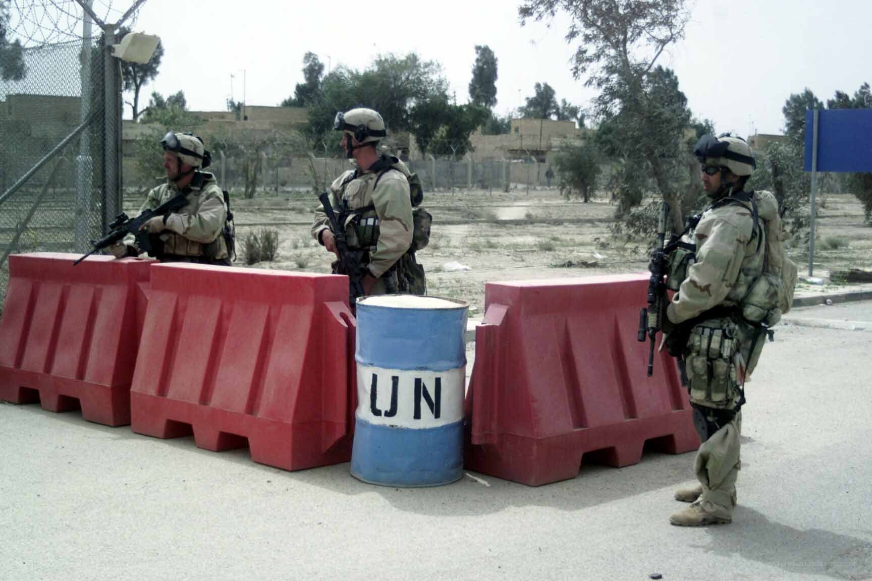 UN peacekeepers at checkpoint
