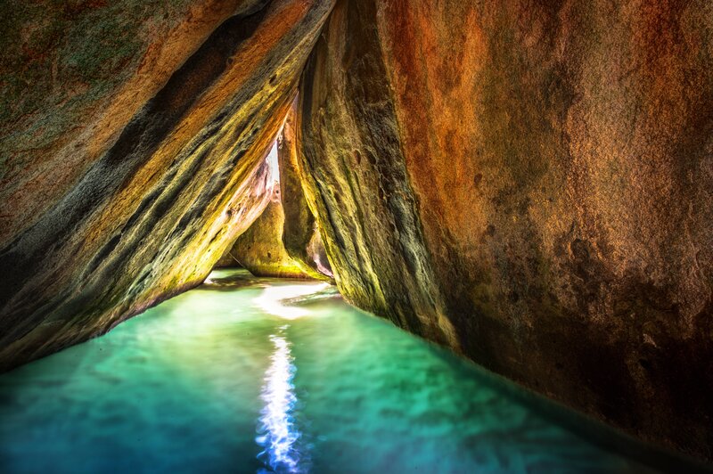 Underground Water Tunnel — Green