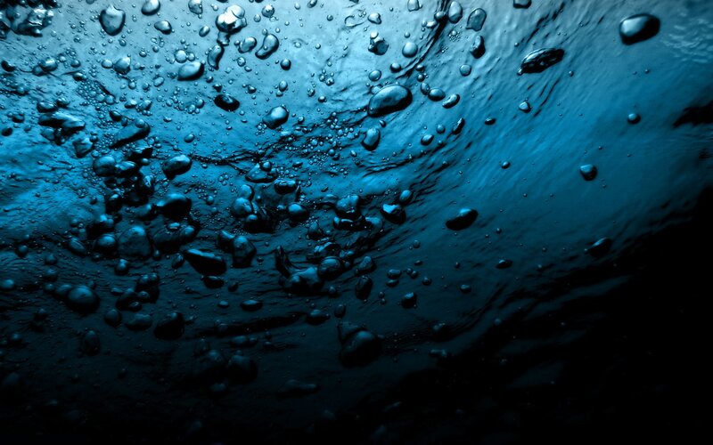 underwater bubbles and light
