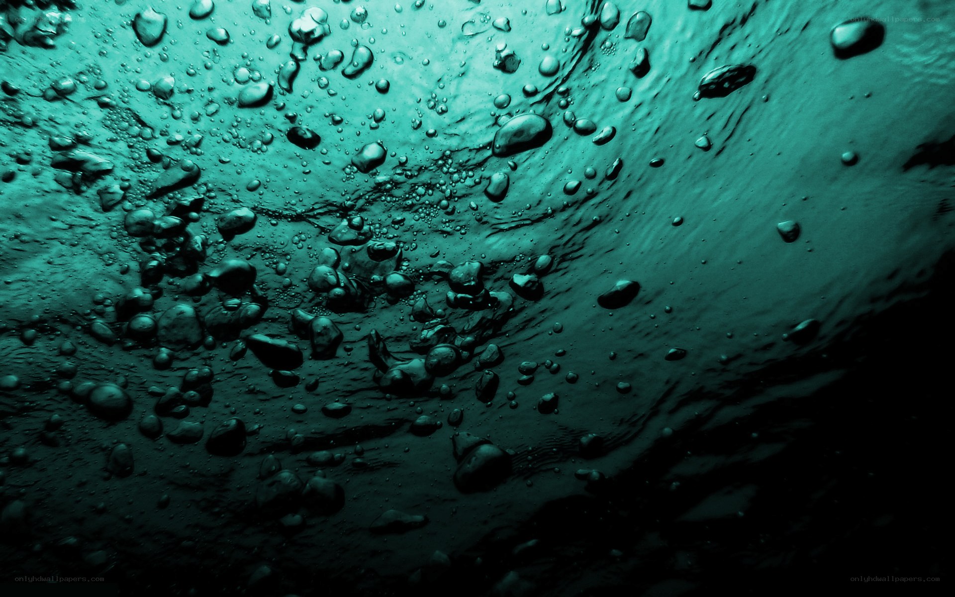 Underwater bubbles and ripples