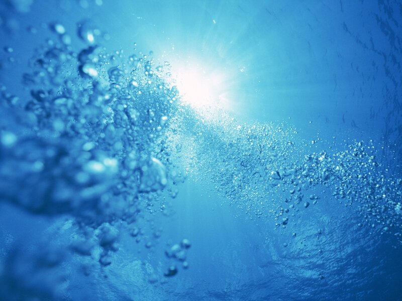 Underwater bubbles and sunlight