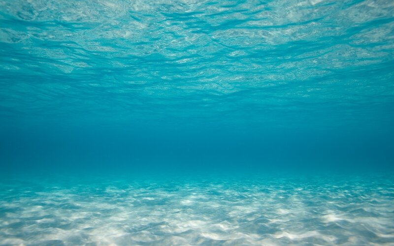 Underwater Ocean Scene — Blue, Serene