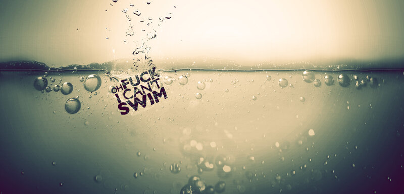 underwater text splash