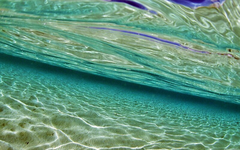 Underwater wave scene
