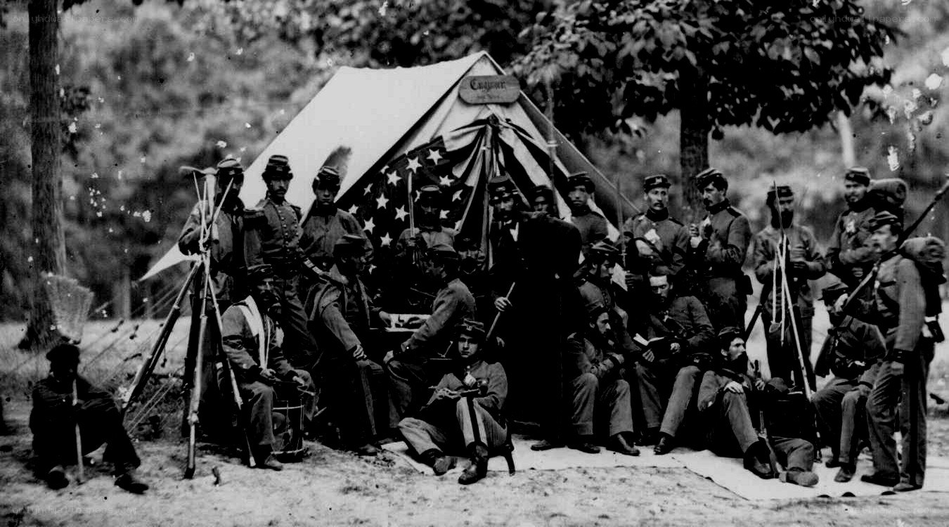 Union soldiers at camp