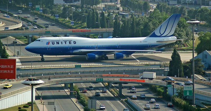 United Airlines Boeing 747