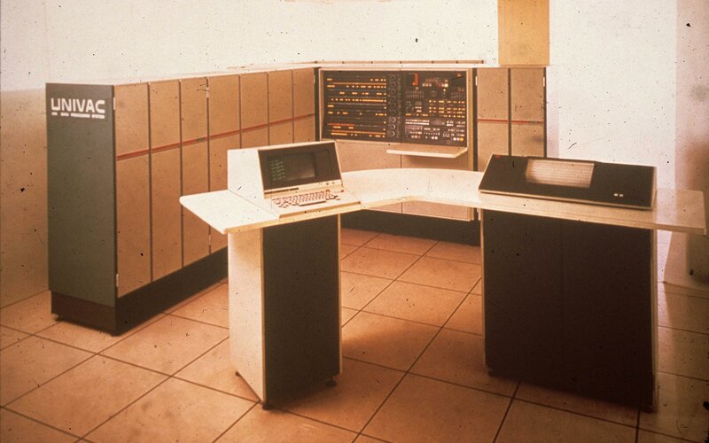 Univac computer system