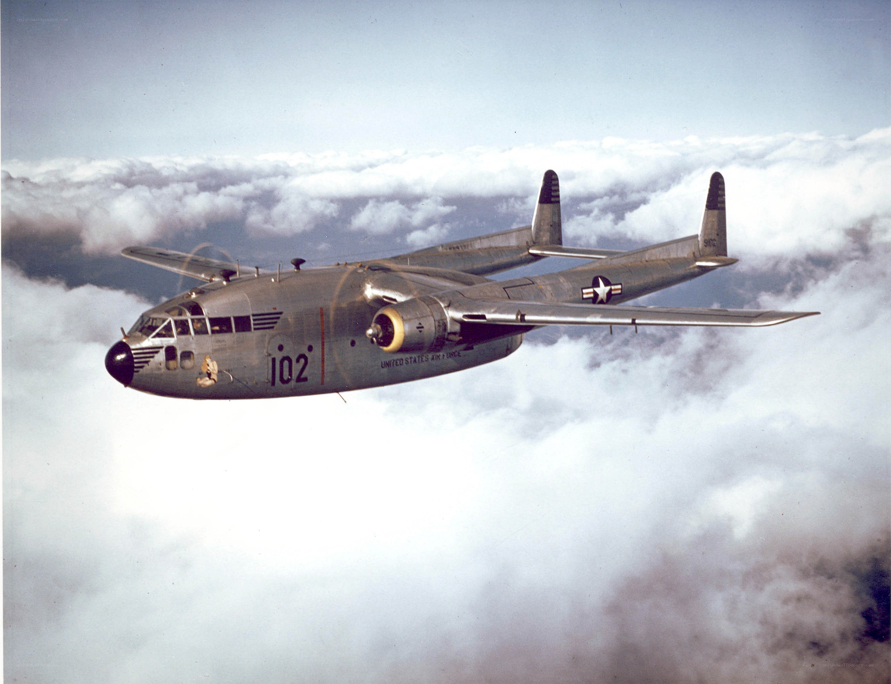 US Air Force aircraft in flight