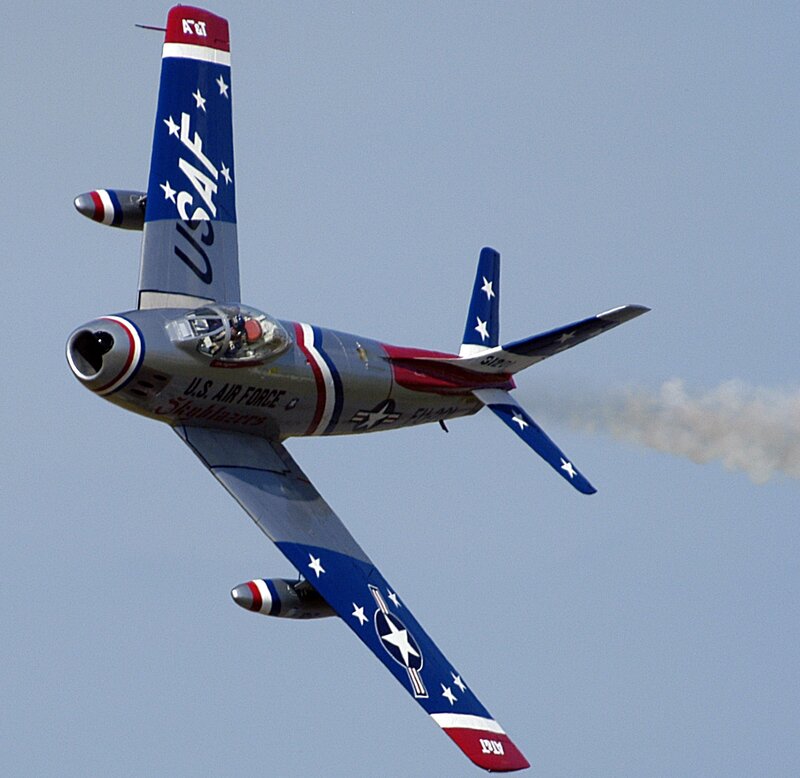 USAF Thunderbirds jet in flight
