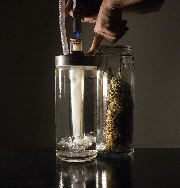 Using a torch on cannabis