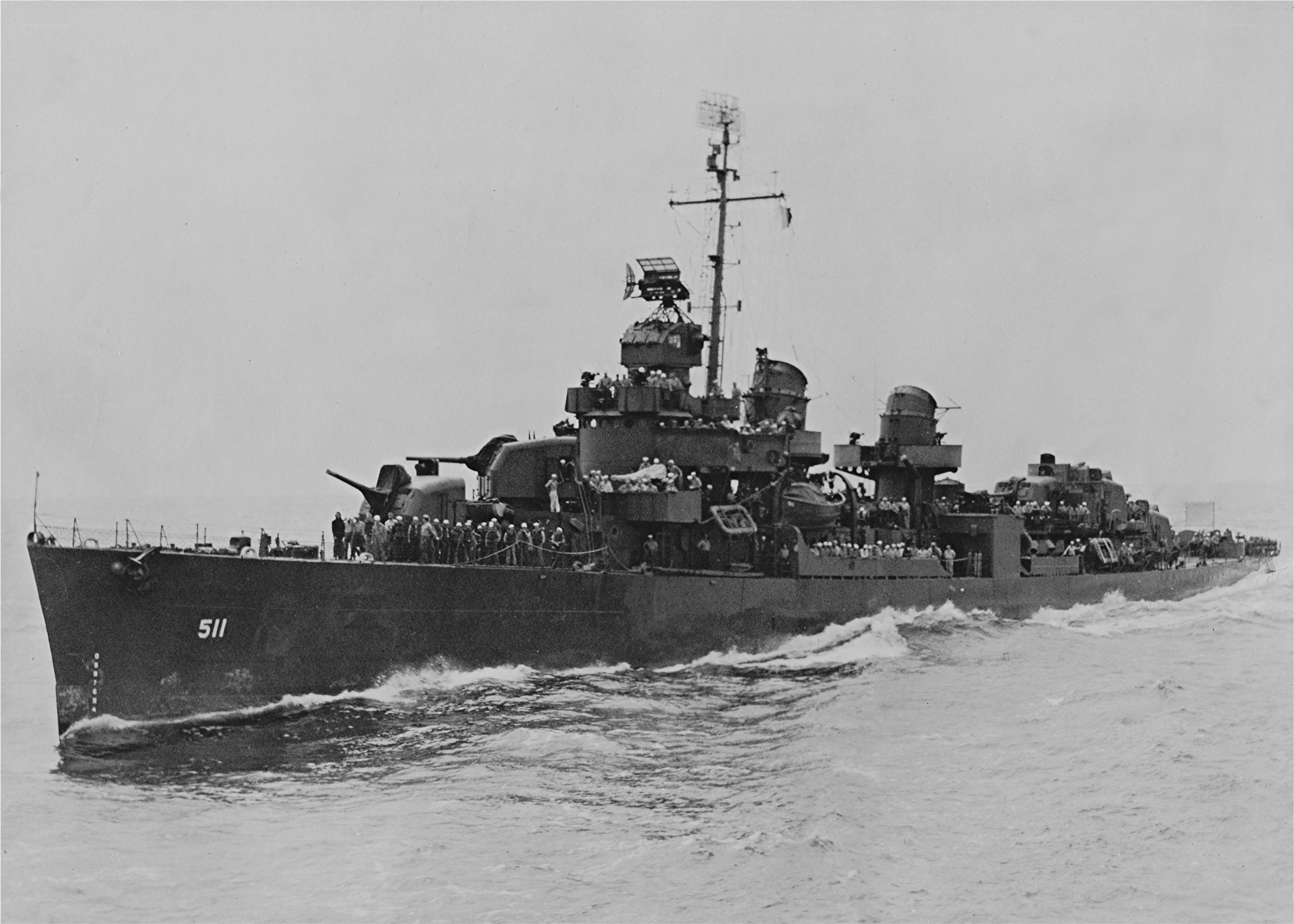 USS Farenholt in motion